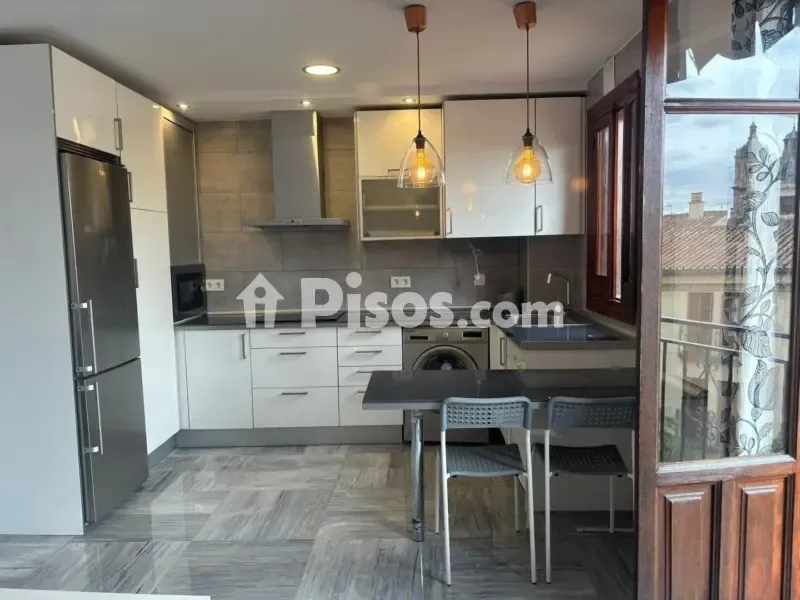 Cuisine - Furnished Apartment with Balcony in Granada Centre