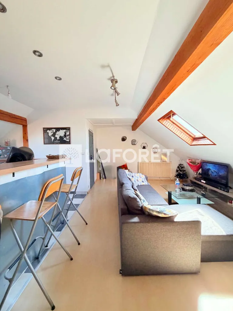 Elutuba - Haussmannian Flat with Balcony in Metz