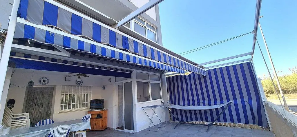 Terrasse - Apartment with Terrace and Pool in Daimús