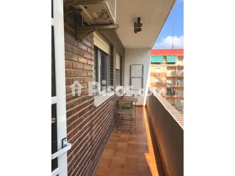 Balcone - Furnished Flat with Balcony in Albors