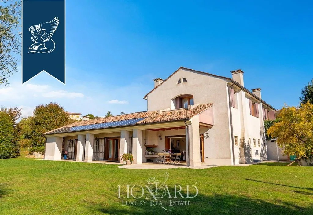 Exterior - Luxury Villa with Private Park in Conegliano