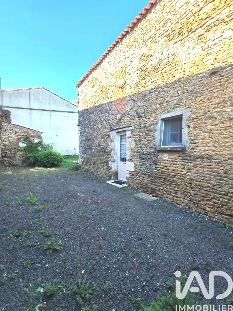 Jardin - Maison avec Jardin et Préau à Saint-Juire-Champgillon