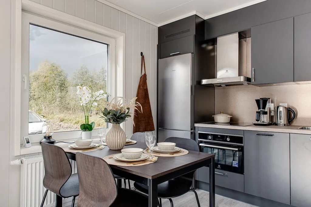 Söögituba - Apartment with South-Facing Balcony in Kungsberget