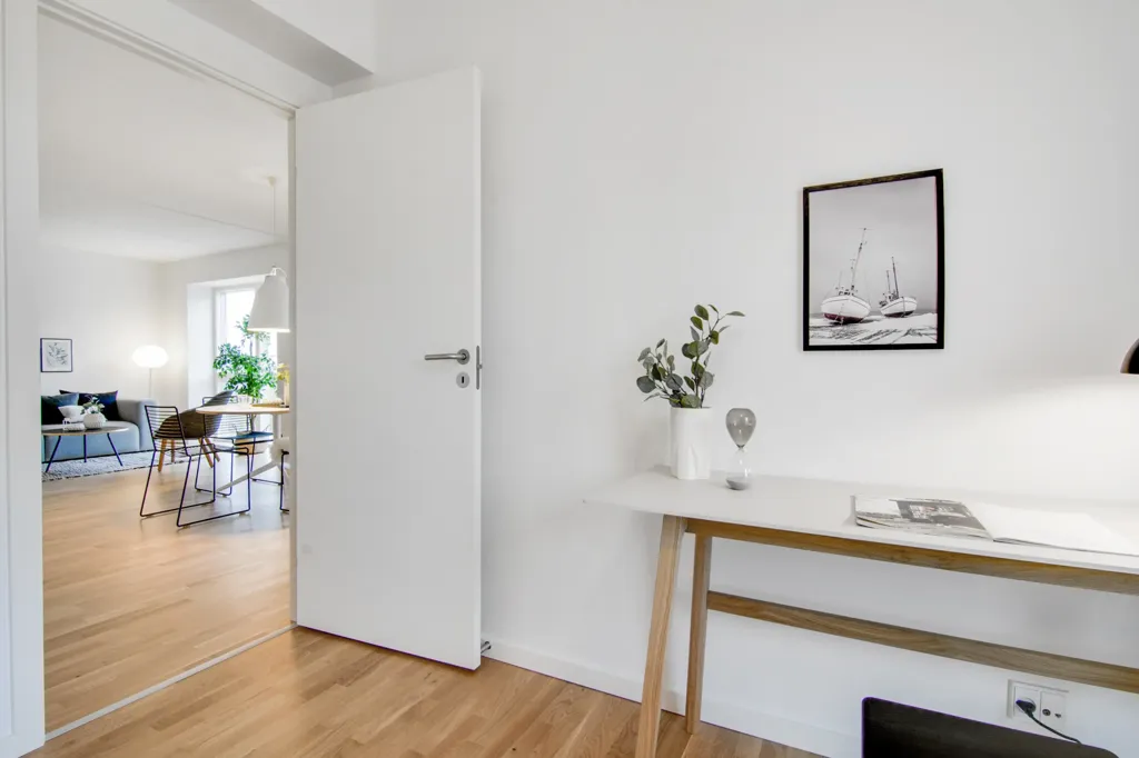 Ingresso - Modern Flat with Balcony in Brabrand