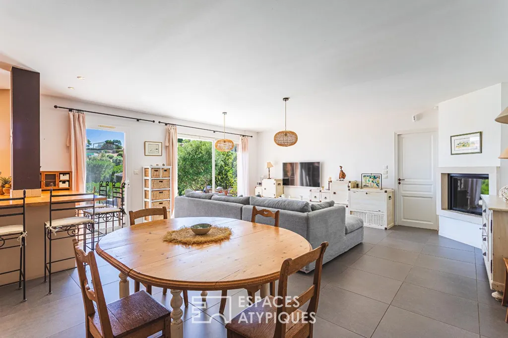 Söögituba - Villa with Sea View and Pool in Hyères