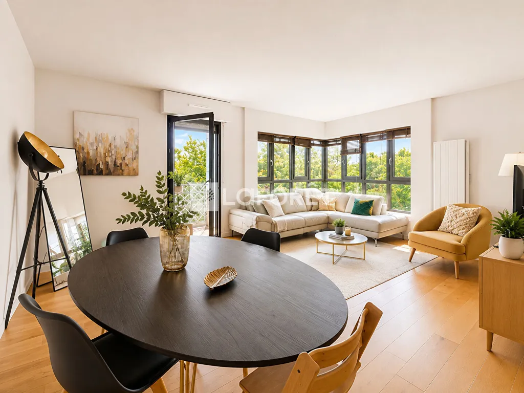 Sala da pranzo - 3-Bed Flat with Balcony in République, Suresnes