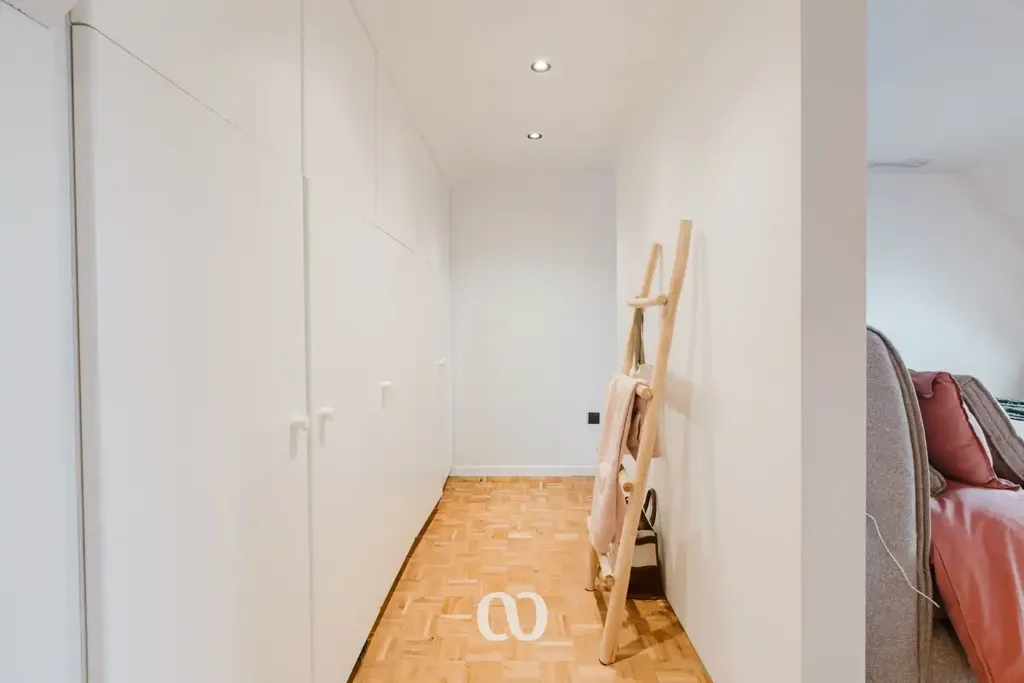 Camere da letto - Ready-to-Move Flat with Garden in Kruishoutem Centre