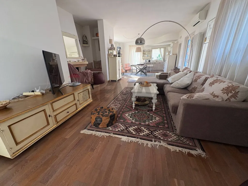 Maison 5 pièces à IT