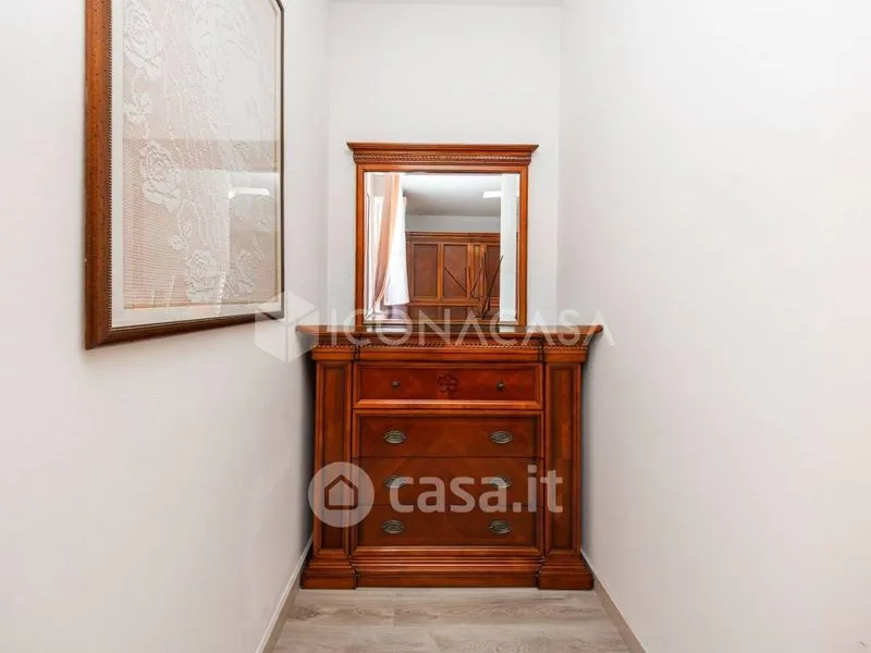 Entrée - Trilocale with Balcony in Bologna