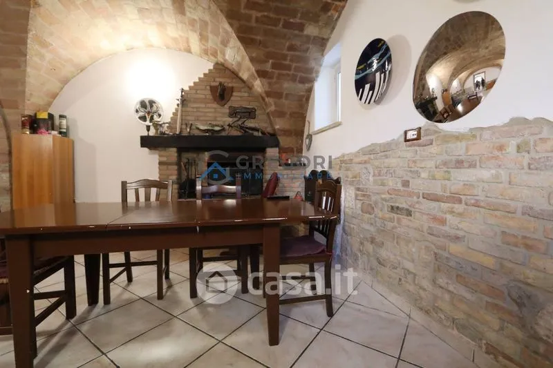 Salle à manger - Modernised Semi-Detached House with Garden in Controguerra