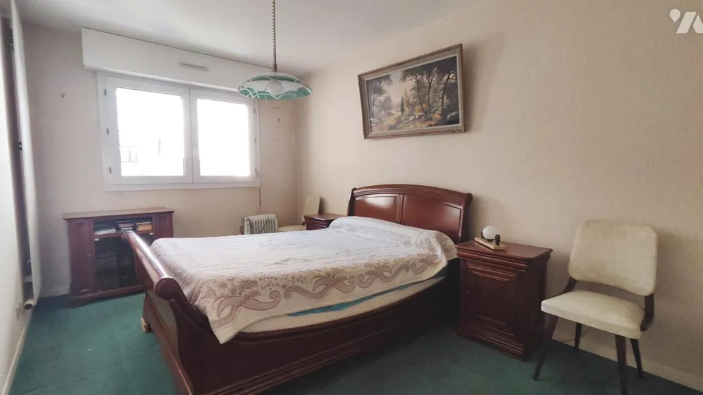 Bedrooms - Spacious 3-Bedroom Apartment with Terrace in Chambéry