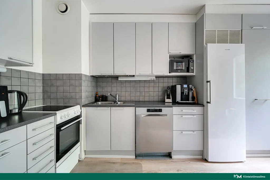 Cuisine - Modernised Apartment with Terrace in Kellokoski