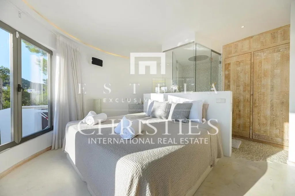 Magamistoad - Detached House with Infinity Pool in Cala Salada