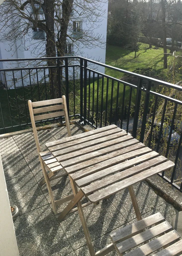 Rõdu - Apartment with Balcony in Yerres