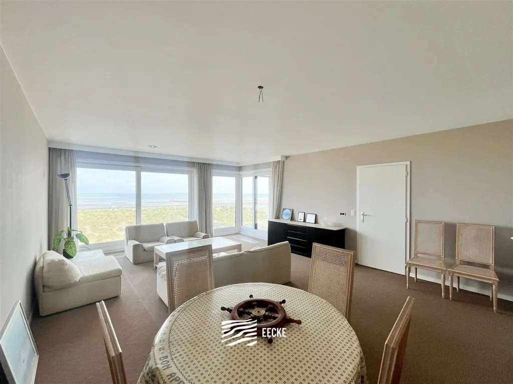 Elutuba - Spacious Sea View Apartment in Res. Ambassade B