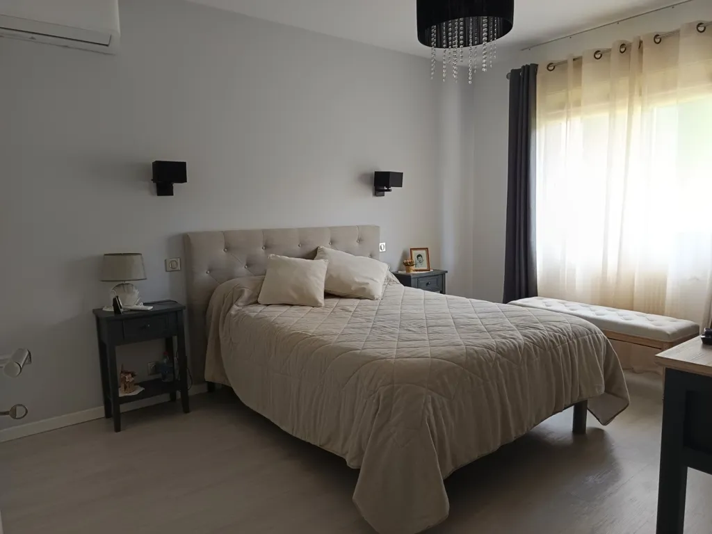 Magamistoad - Contemporary Villa with Pool in Idyllic Setting