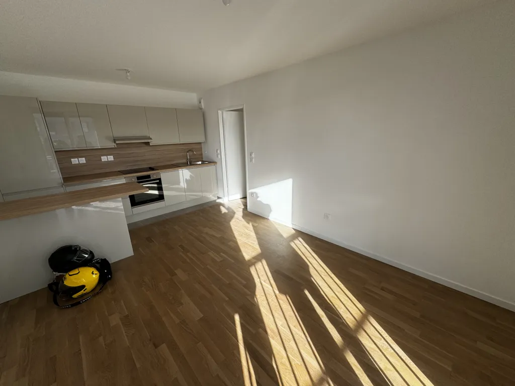 Cuisine - Appartement Meublé avec Parking à Asnières