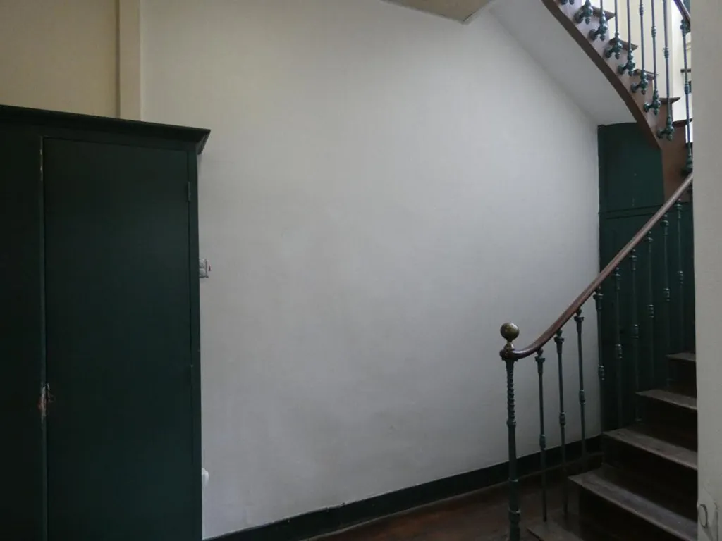 Pièces - Appartement Refait à Neuf avec Jardin au Centre de Dinan