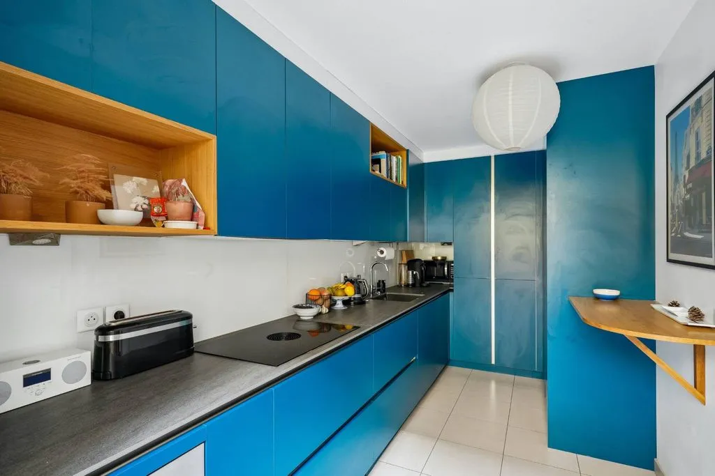 Cuisine - Appartement Luxe avec Jardin Privé à Paris