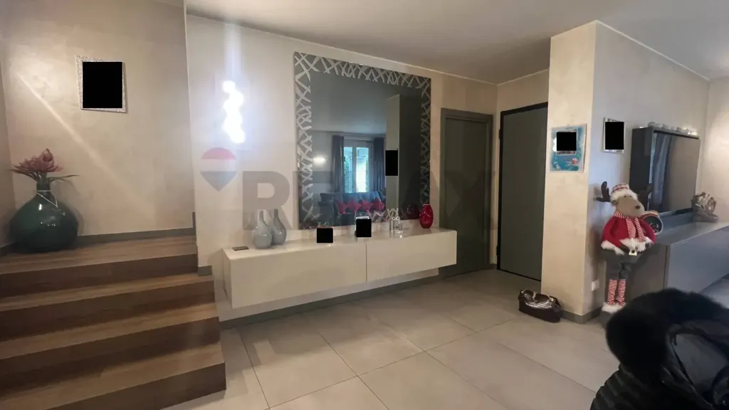 Séjour - Bifamiliar Villa with Garden in Capriolo