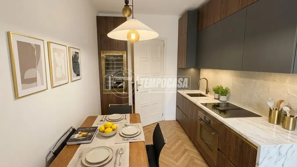 Appartement 5 pièces à IT
