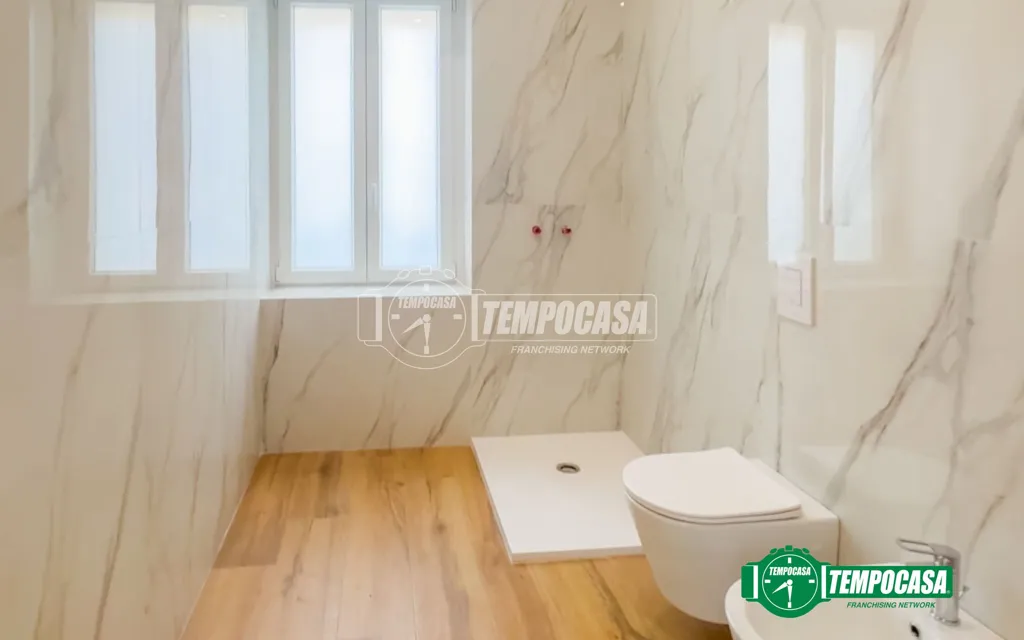 Salles de bain - Fully Renovated 1-Bedroom Flat in Busto Arsizio