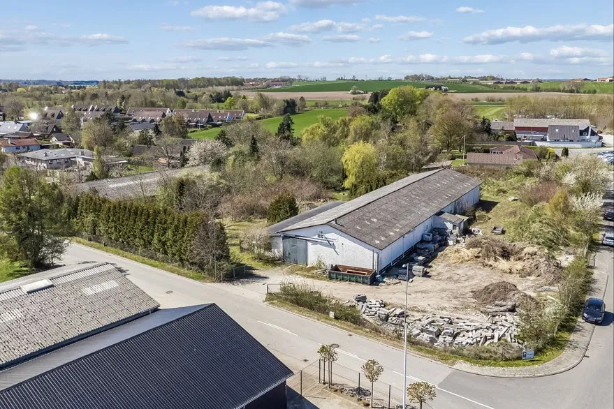 Õhuvaade - Business Property with Development Potential in Havdrup