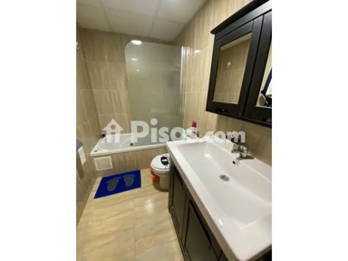 Vannitoad - Ground Floor Flat with Patio in Seseña