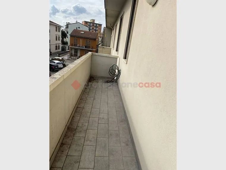 Balcon - Rear-Facing Duplex with Terraces in Campi Bisenzio