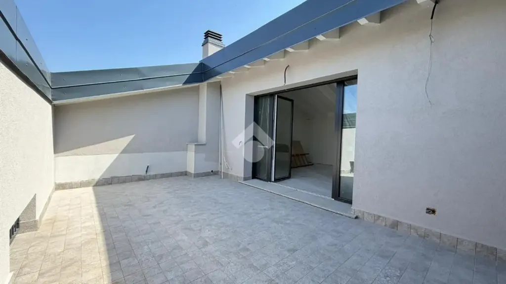 Terrass - Attico with Terrazzo in Seregno