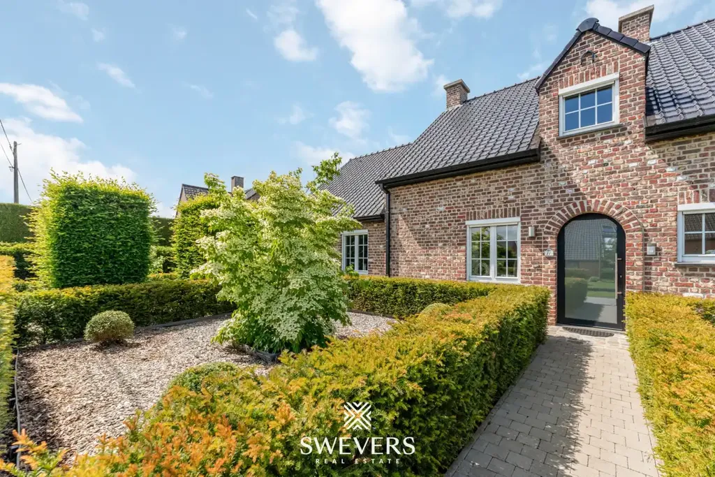 Extérieur - Villa avec Jardin de 450 m² à Halen