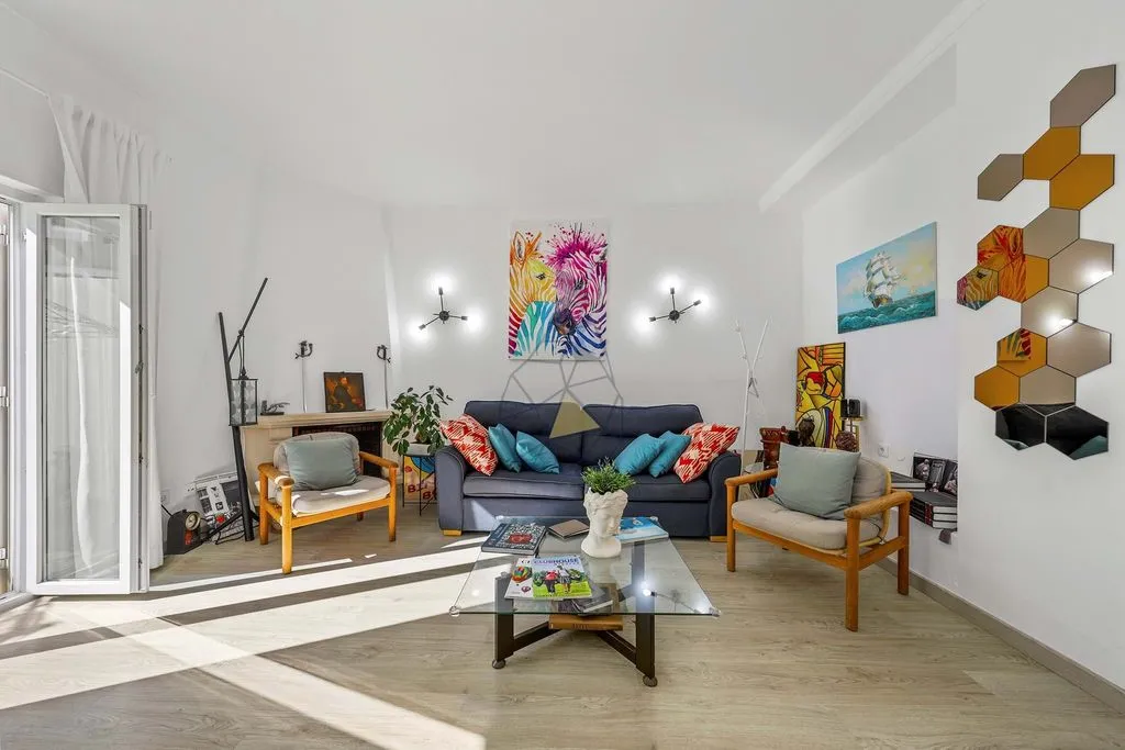 Living Room - 2-Bedroom Villa with Private Garden in Albufeira