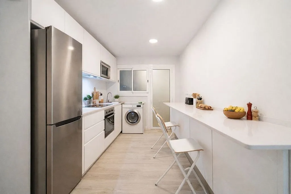 Kitchen - Reform Apartment with Balcony in Barcelona