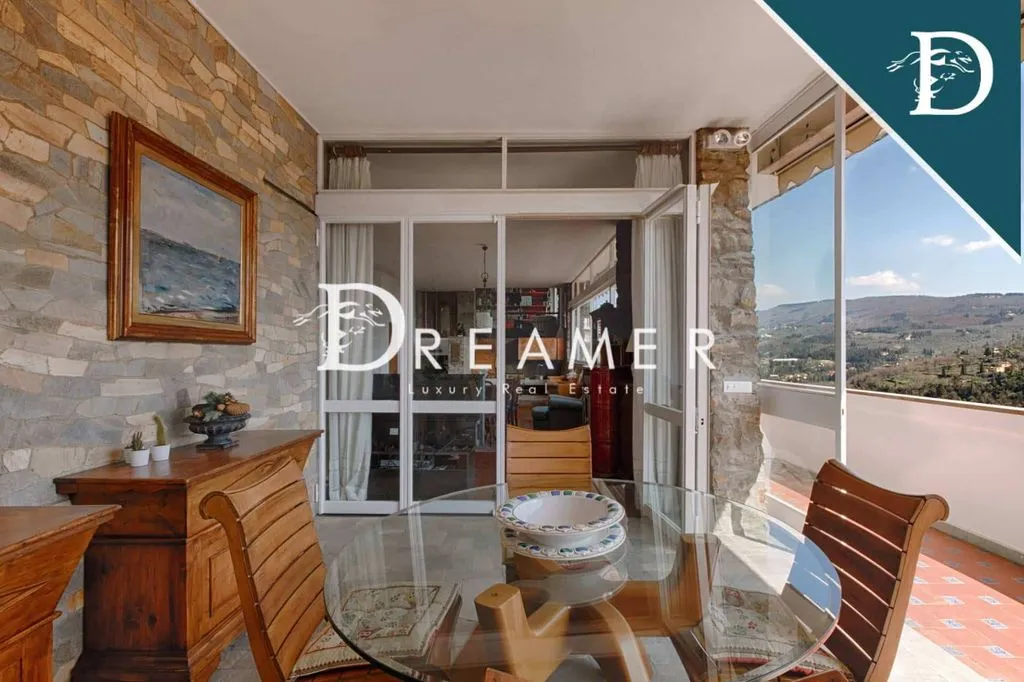 Rõdu - Luxury Apartment with Private Garden in Florence