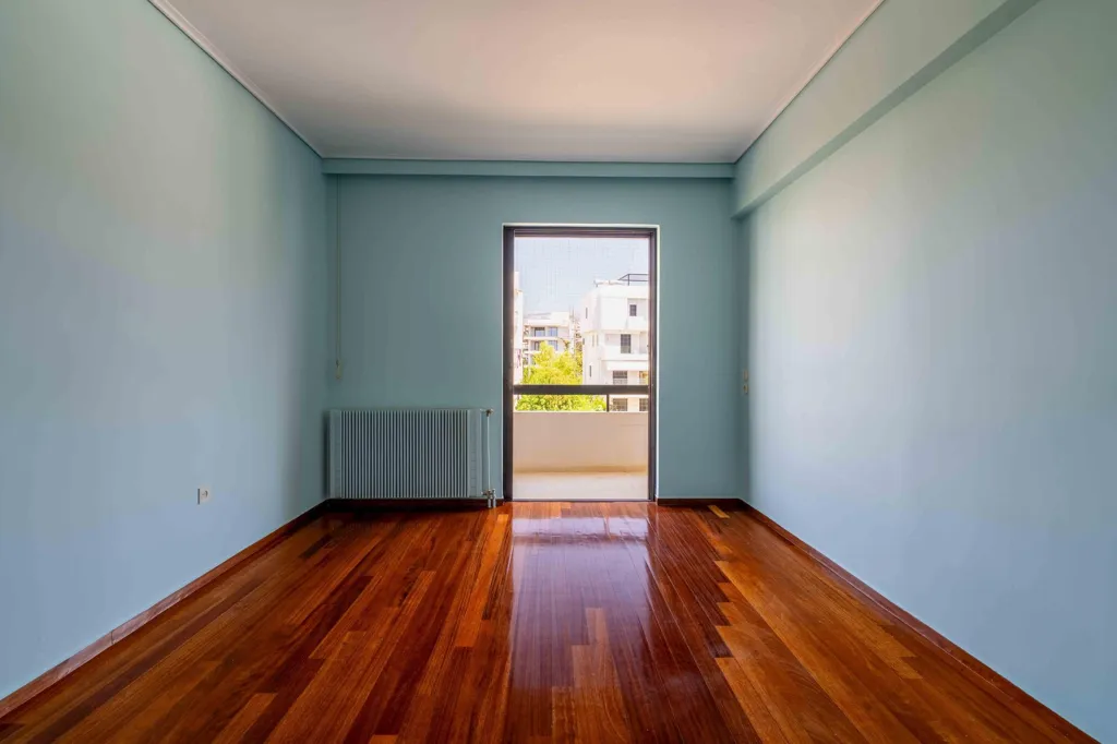 Toad - Top Floor Apartment with Panoramic Views near Glyfada Golf