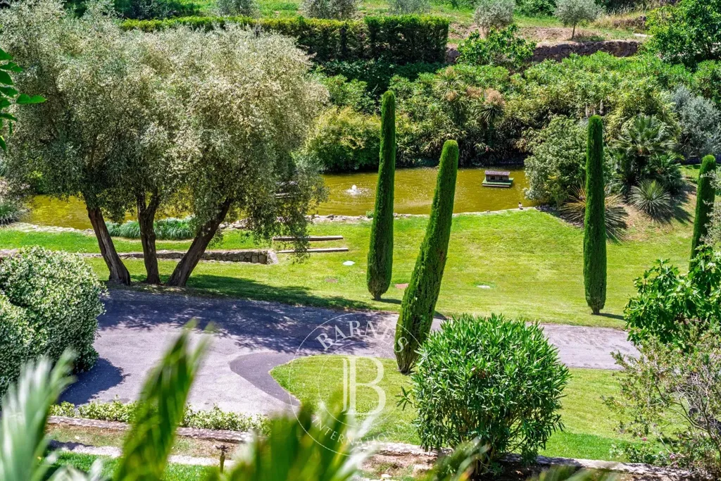 Jardin - Bastide Luxueuse avec Piscine à Grasse