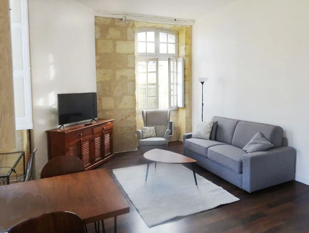 Soggiorno - Meubled 2-Bedroom Apartment in Sainte Croix