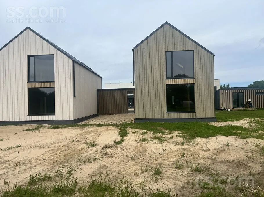 Extérieur - Scandinavian Style Duplex House in Mārupe