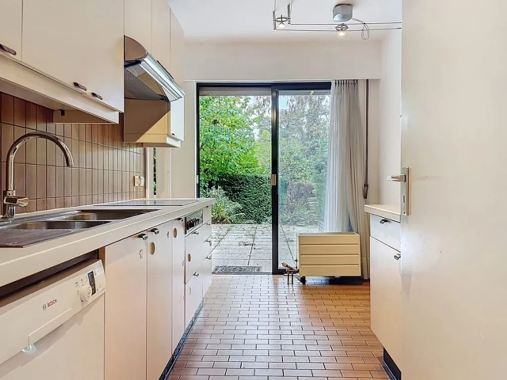 Cucina - Bright Ground Floor Apartment with Garden in Quiet Area