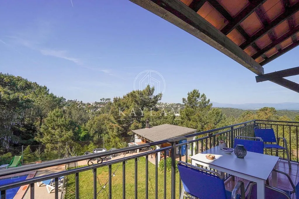 Terrass - Rustic Chalet with Pool in Lloret de Mar
