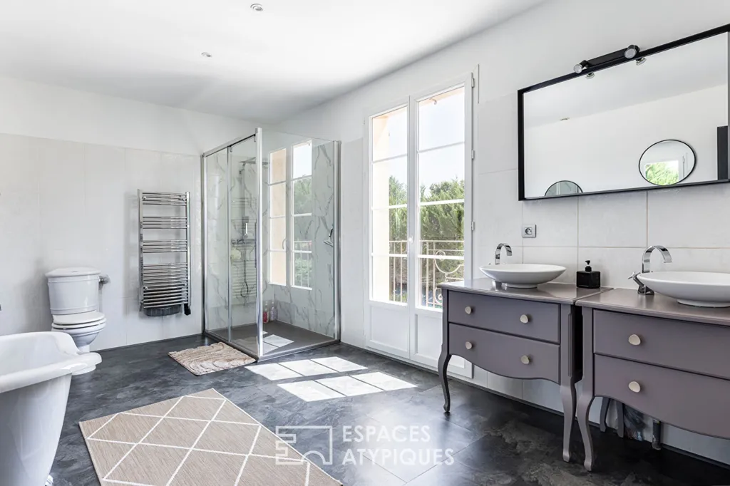 Bathrooms - Architectural Villa with Pool near Toulouse