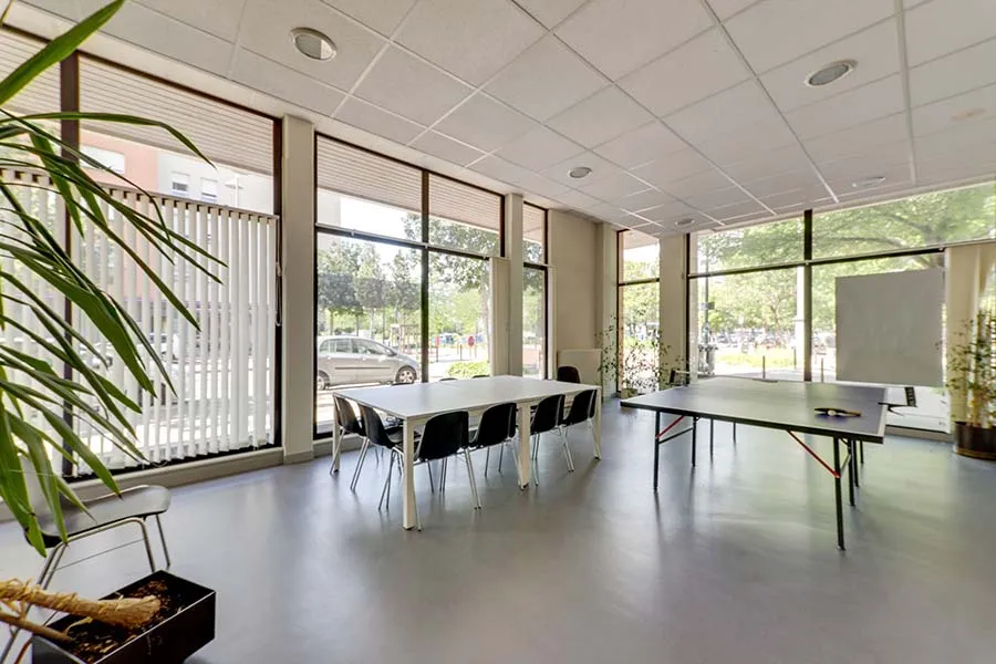 Kabinet - Student Residence Apartment in Échirolles