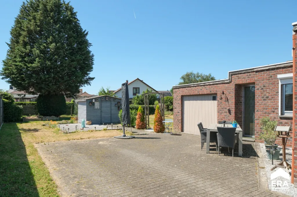 Extérieur - Maison Individuelle avec Jardin ensoleillé à Herk-de-Stad