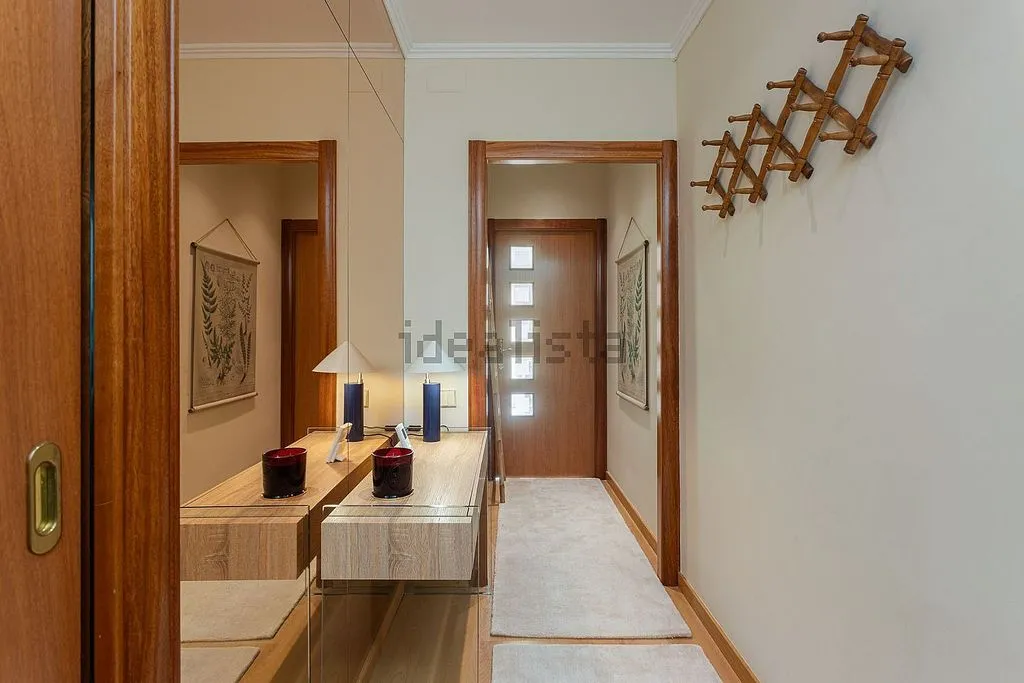 Entrée - Apartment with Balcony in La Barceloneta