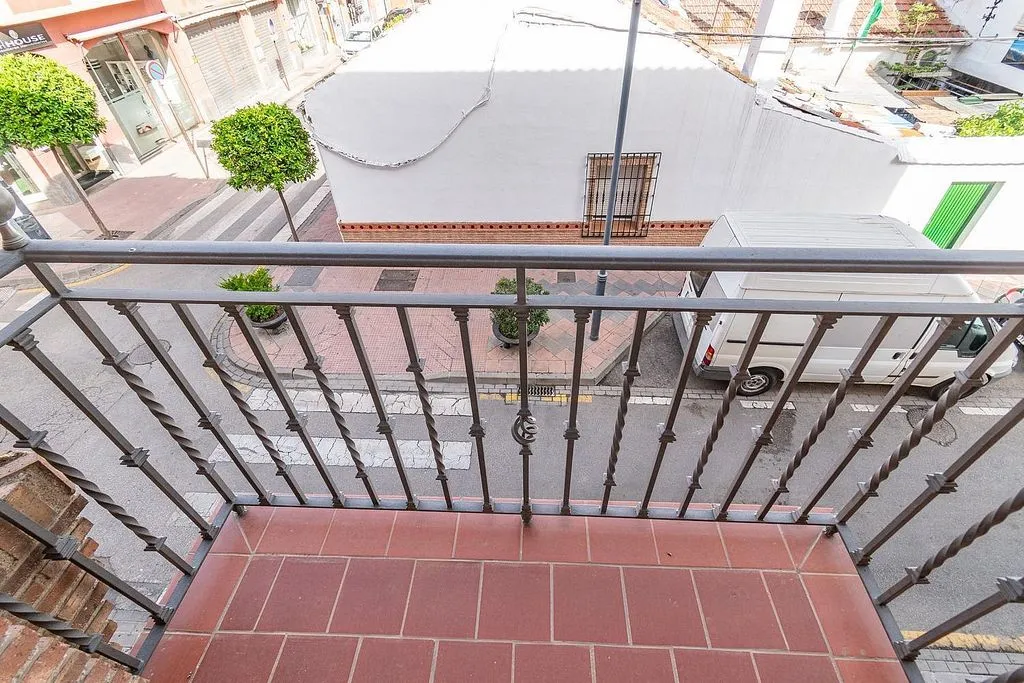 Balcon - Modern Apartment with Balcony in Armilla