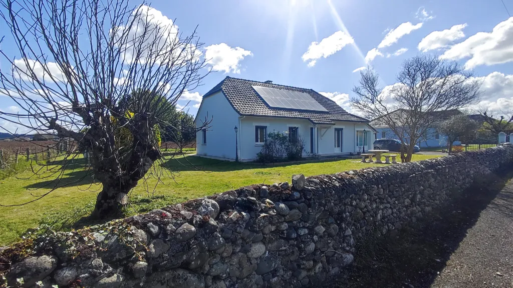 Välivaade - Energy-Efficient Bungalow near Oloron