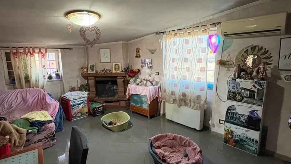 Chambres - Independent House with Garden in Ardea