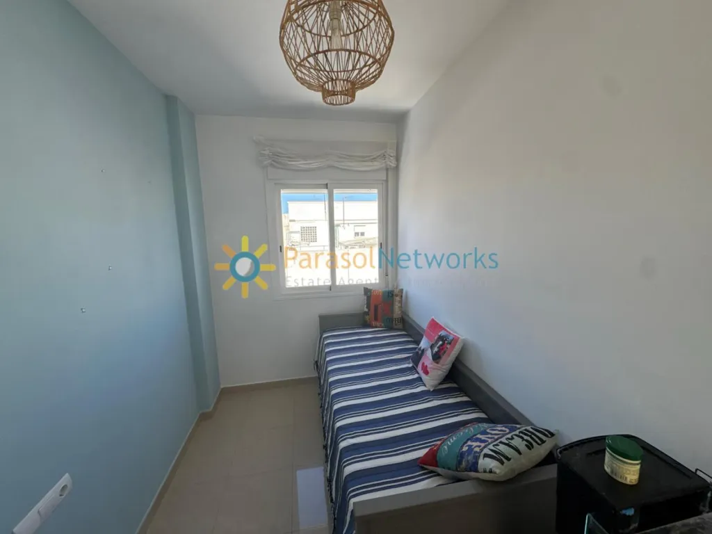 Magamistoad - Renovated Apartment with Balcony in Nucli Urbà