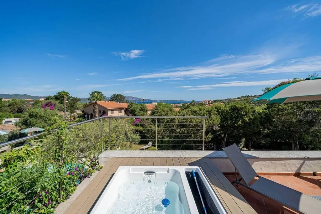 Terrasse - Luxury Villa with Pool in Porto Rotondo