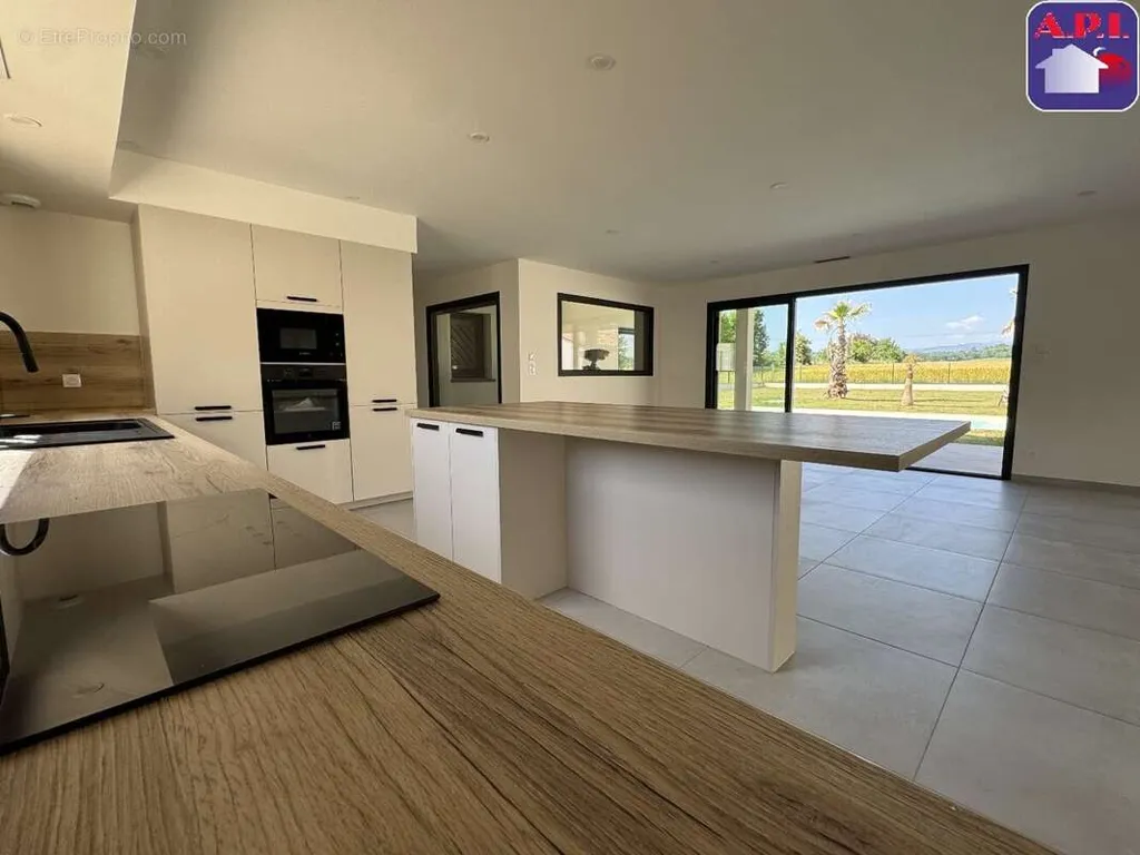 Cuisine - Villa avec Vue sur les Pyrénées à Les Pujols